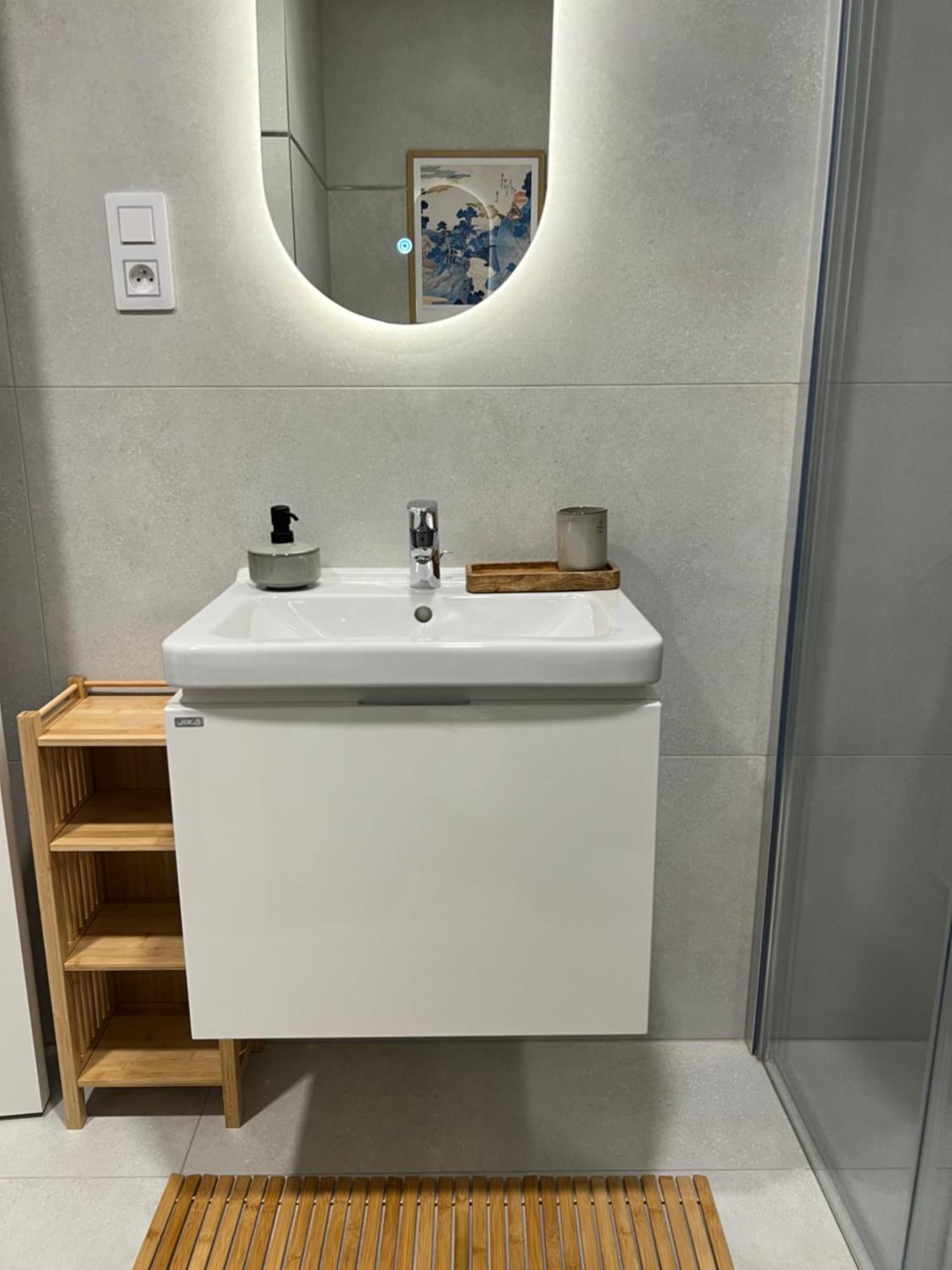 Japandi Pearl Stylish New Appartamento Praga